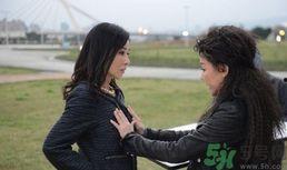 男生捏女生捏胸视频,捏胸视频引发的性别争议